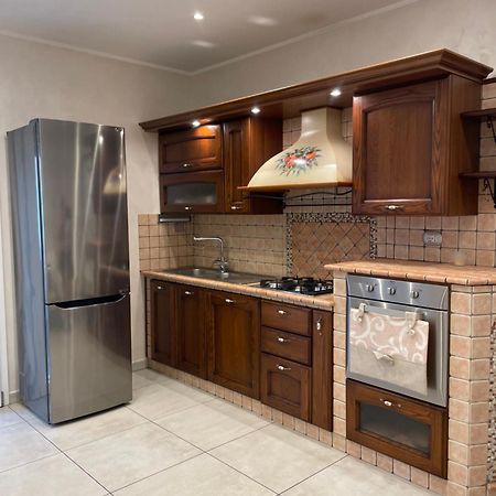 Home With Parking Near The Airport And Beach Fiumicino Extérieur photo