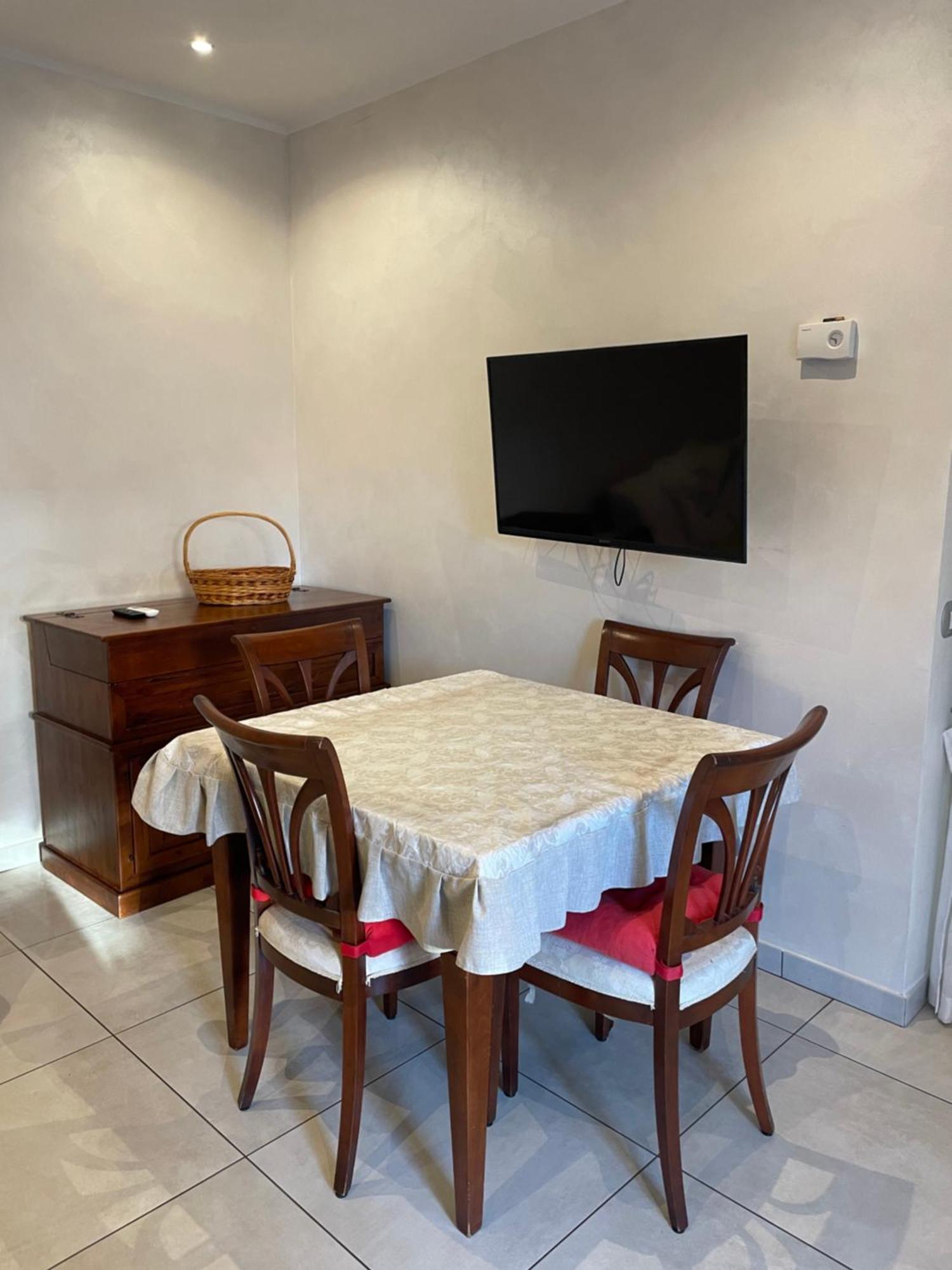Home With Parking Near The Airport And Beach Fiumicino Extérieur photo